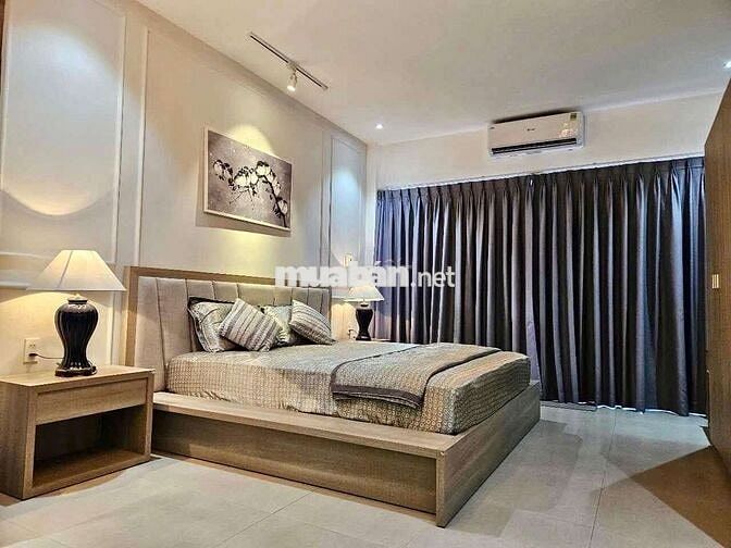 Căn hộ chung cư cao cấp giữa trung tâm Quận 4