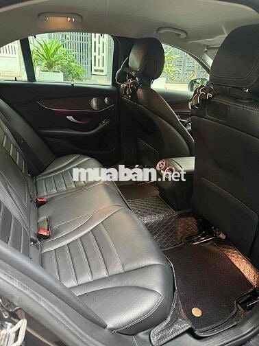 Mercedes C200 Exclusive sx 2020 42k km cực đẹp