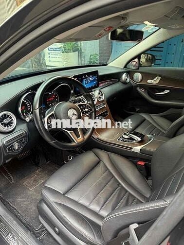Mercedes C200 Exclusive sx 2020 42k km cực đẹp