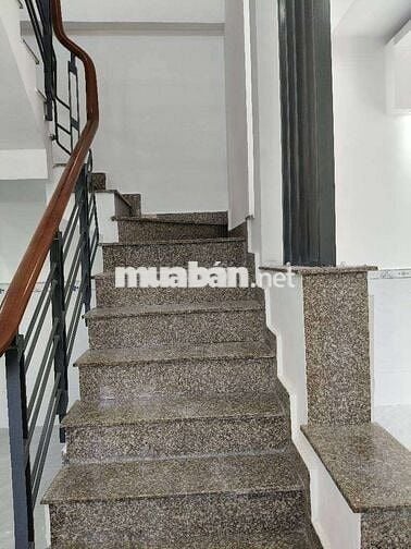 BÁN NHÀ Q12 - 2 TẦNG ĐẸP LUNG LINH - Ô TÔ THÔNG - DT KHỦNG - GIÁ TỐT