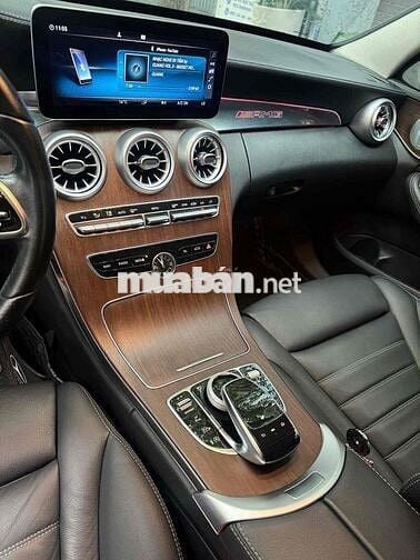 Mercedes C200 Exclusive sx 2020 42k km cực đẹp