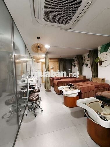 Cho thuê mặt bằng làm đẹp, nail, spa, phun xăm
