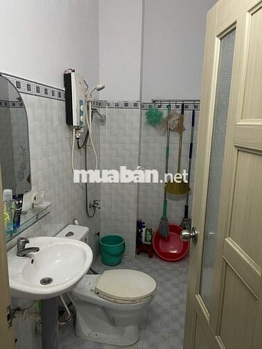 PHÒNG 13m2 nội thất cơ bản, Hẻm 156 Huỳnh Tấn Phát, Quận 7