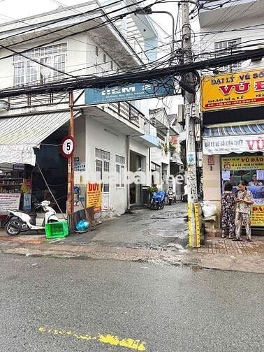 CẶP NHÀ ĐẸP ĐẦY ĐỦ NỘI THẤT - Ô TÔ TỚI NHÀ - CHỢ BÌNH THUỶ