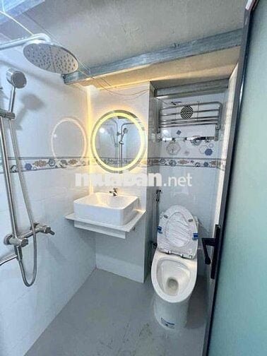 Trống 1 căn DUPLEX BAN CÔNG NGAY NGÃ TƯ THỦ ĐỨC