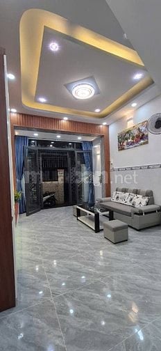 Cách MT Phạm Thế Hiển. 10 căn nhà. P5Q8. Nhà mới ở liền 4PN