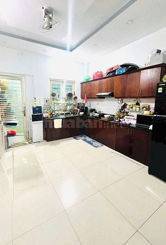 Chỉ 5,8 Tỷ Có Nhà 3 Tầng HXH Tránh Nhau – Thị Trấn Nhà Bè