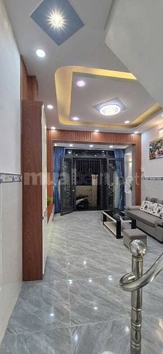 Cách MT Phạm Thế Hiển. 10 căn nhà. P5Q8. Nhà mới ở liền 4PN