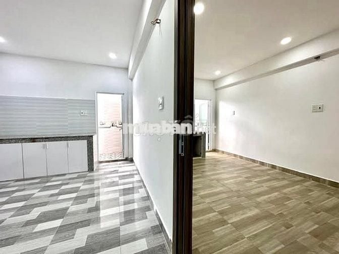 CHO THUÊ CĂN HỘ 2 PHÒNG NGỦ - 2WC  GẦN KHU CN POUYEN VN