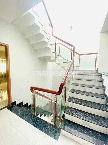 Cho Thuê Nhà Trệt 2 Lầu Full Nội Thất Khu Biệt Thự Cồn Khương