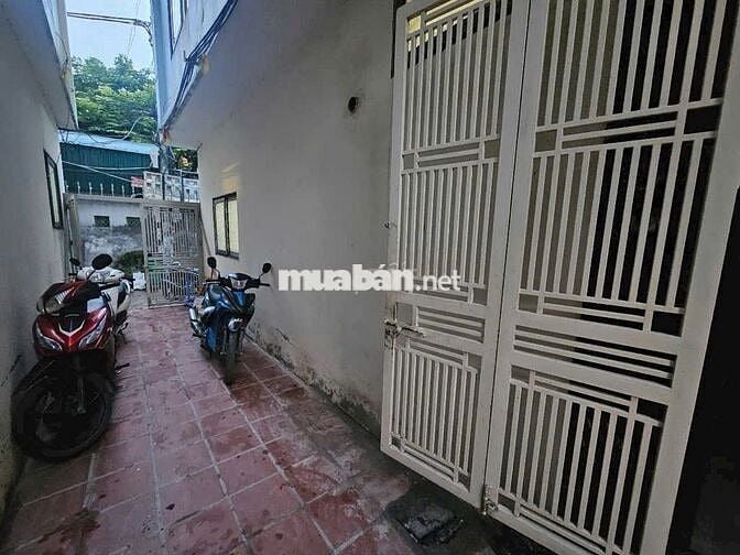 Cần bán gấp căn nhà tổ 2 yên nghĩa, Hà Đông.