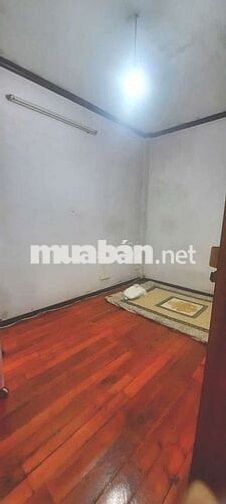 Bán Nhà Riêng tại Tứ Liên, Diện Tích 40 m2, Giá Ưu Đãi, View Đẹp