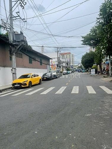 💥NHÀ ĐẸP 3 TẦNG-TÂN HƯƠNG-ĐI BỘ ĐI CHỢ-CẠNH NHÀ THỜ-60m2-HXH-CHỈ 6.X 