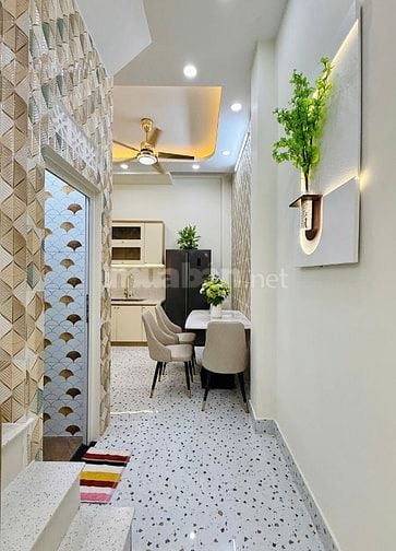 KẸT TIỀN BÁN GẤP GIÁ MỀM NHÀ 237/PHẠM VĂN CHIÊU ĐÚC 2 LẦU NHÀ ĐEP 4PN