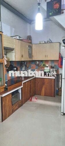 Bán Nhà Riêng tại Tứ Liên, Diện Tích 40 m2, Giá Ưu Đãi, View Đẹp