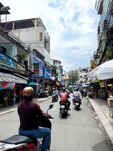 BÁN NHÀ MẶT TIỀN CHỢ THỊ NGHÈ : 22 PHAN VĂN HÂN - P. 19 - Q.BÌNH THẠNH