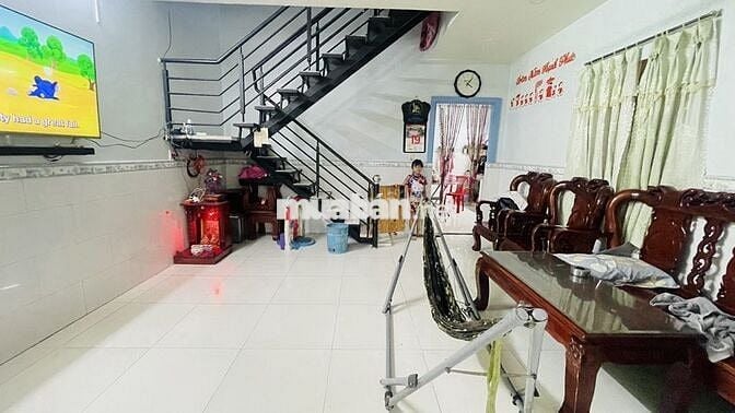 5.5 ty hẻm xe tải hbp td ngang 6.15m. Dt 83.8m. Dt san 160m. Ql 13 củ