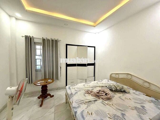 CẦN BÁN GẤP NHÀ HXH 4 PHÒNG NGỦ ĐƯỜNG SỐ 8, LINH TRUNG, THỦ ĐỨC