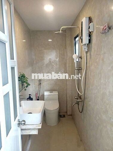 CẦN BÁN GẤP NHÀ HXH 4 PHÒNG NGỦ ĐƯỜNG SỐ 8, LINH TRUNG, THỦ ĐỨC