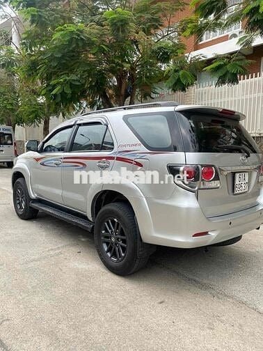 Toyota Fortuner 2016 2.7V 4x2 - 68000 km