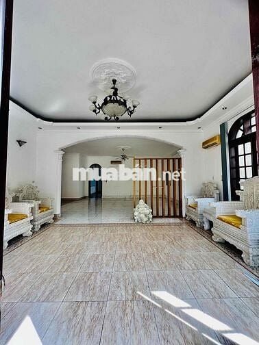 Cho Thuê Nguyên Căn Biệt Thự DT 400m2 1Trệt 2Lầu 4Pn 5Wc Gara Ôtô