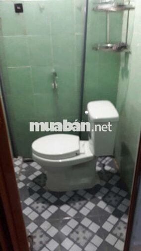 Nhà ngang 3,5m dài 10m, nở bụng