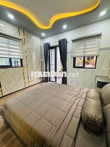 Nhà đẹp đường Tân Sơn Nhì 37.6m2 x3.5m x3 tầng chỉ 3.95 tỷ