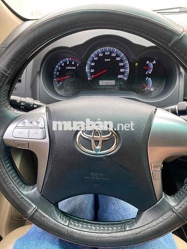 Toyota Fortuner 2016 2.7V 4x2 - 68000 km