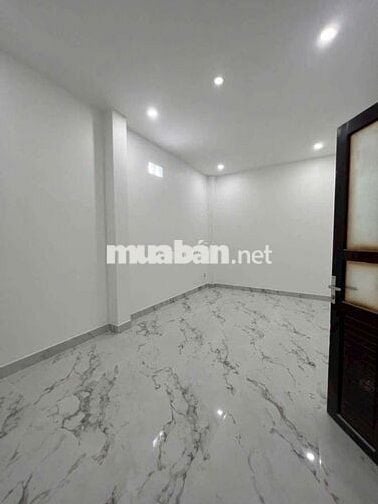 Cho Thuê Nhà
Trệt 2 Lầu Khu Dân Cư Diệu Hiền
.P Hưng Phú, Cần Thơ
