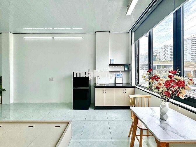 CĂN HỘ rộng 40m2 đầy đủ tiện nghi ngay Nguyễn Sơn gần Âu Cơ_Đầm sen