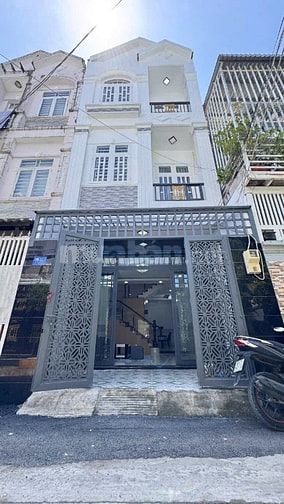 Bán Nhà Giá Rẻ Chỉ 5,7 Tỷ – Thị Trấn Nhà Bè, Đường Huỳnh Tấn Phát