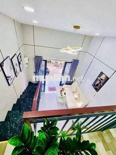 Cho thuê nhà đẹp đs9 p linh xưân 7,5tr/ tháng