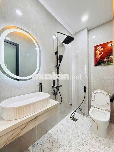 Nhà đẹp đường Tân Sơn Nhì 37.6m2 x3.5m x3 tầng chỉ 3.95 tỷ