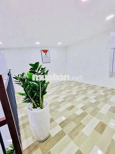 Cho thuê nhà đẹp đs9 p linh xưân 7,5tr/ tháng