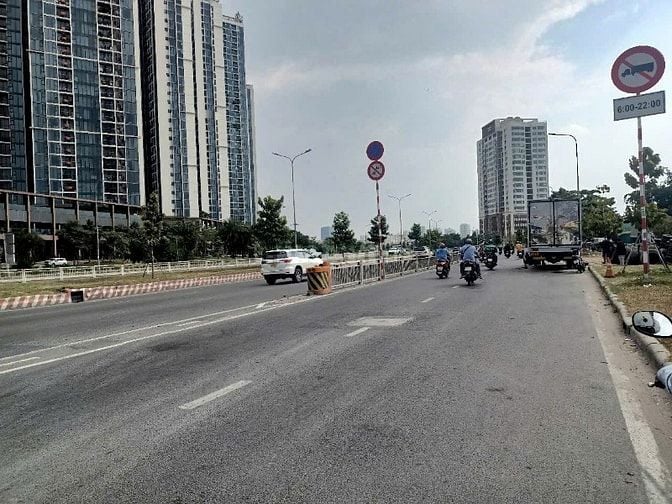 Nhà mặt tiền đường Nguyễn Văn Linh TT Tây Quận 7. 7*17 chỉ 15 tỷ. Vỉa 