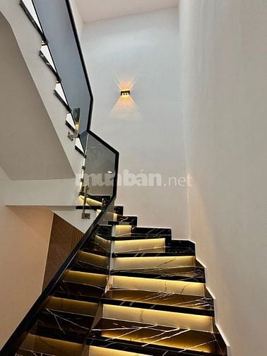 Bán nhà đẹp vừa hoàn thiện tại hẻm 1716 Huỳnh Tấn Chào TT, Nhà Bè 