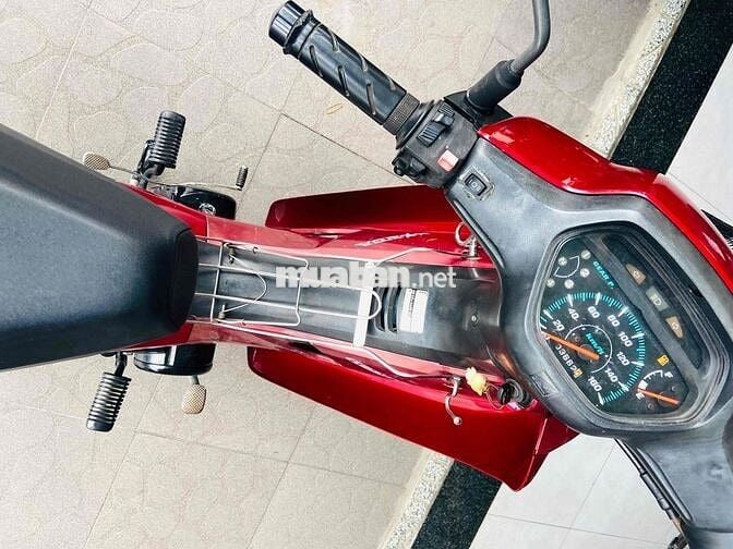 Honda Alpha 100 cc lốc đen 2002