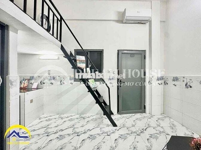 PHÒNG TRỌ CÓ GÁC CAO - DIỆN TÍCH RỘNG - TÒA AN NINH