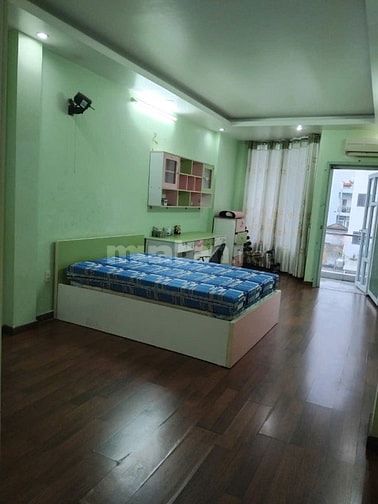 Cần bán nhà mặt tiền gần chợ Phạm Thế Hiển