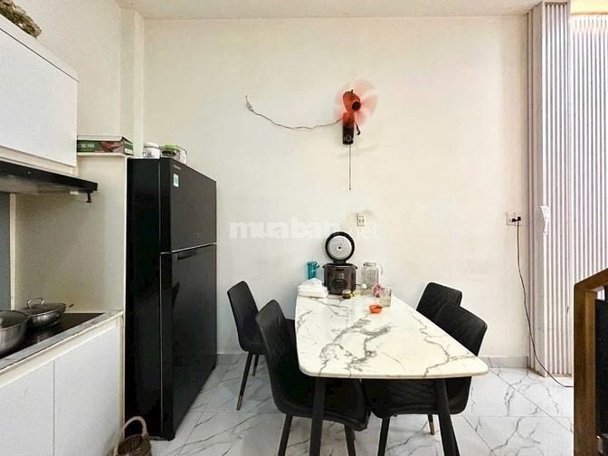 SỐC NHÀ ĐẸP-GIÁ TỐT CHỈ 2 TỶ HƠN Đ NI SƯ HUỲNH LIÊN,TÂN BÌNH,SỔ RIÊNG