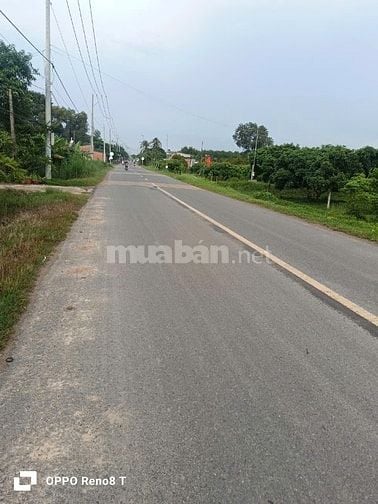 6x62 đường nhựa. Nằm giữa 2 KCN lớn. 200tr (m) 
