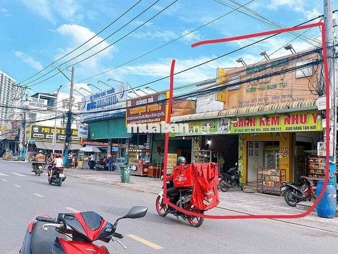 Bán đất tặng nhà đang cho thuê thu nhập 25tr/ tháng DT 320m2 full thổ