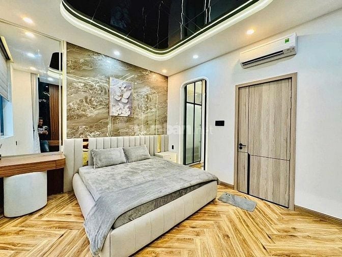 🚀Cơ hội đầu tư hiếm có: Nhà Nguyễn Văn Nghi – giá tốt, sinh lời nhanh