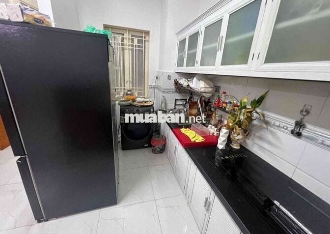 Cho thuê chung cư dt 72m2 có 2pn đầy đủ nội thất