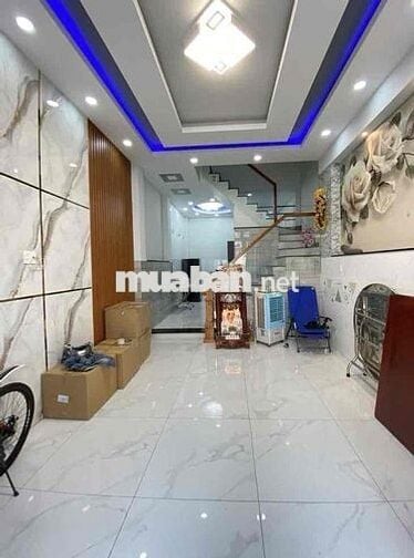 5,05 tỷ- bán nhà 3 tầng Bình Tân, Hương lộ 2- 4❌11m, sổ riêng