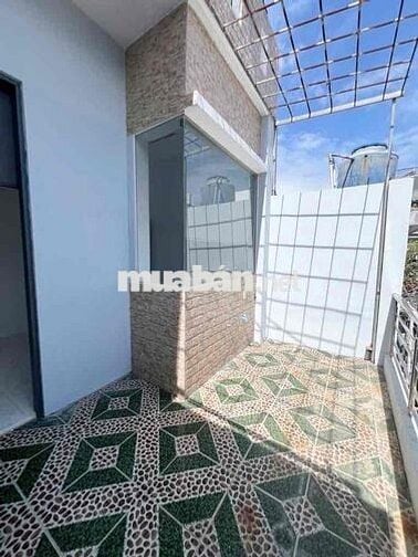 Nhà Đẹp 2 Tầng — Gần Nguyễn Sơn Bình Long Kênh Nước Đen (4.2m x 11m)