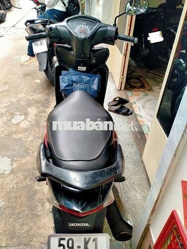 Dư xe cần thanh lý Wave RSX 110 Fi 2014 màu đen