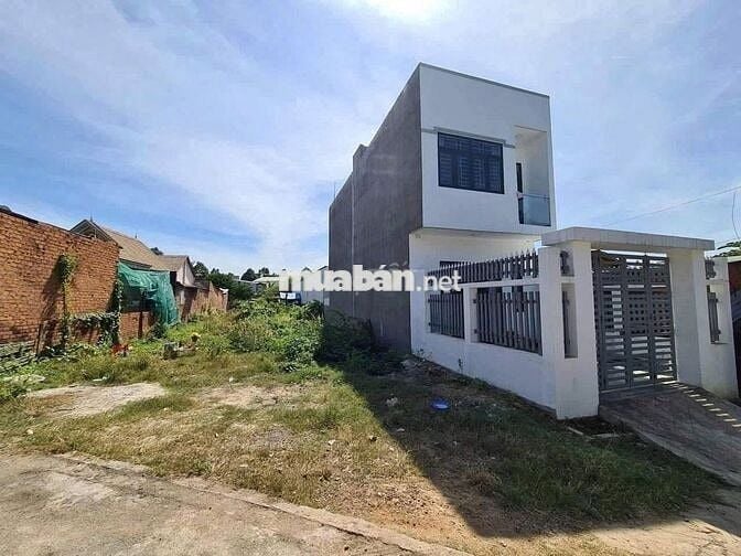 Đất to giá bé mặt tiền Nguyễn An Ninh,tt Cần Giuộc 132m-SHR