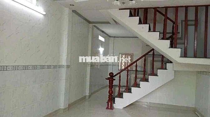 Trệt lửng làu 4*12; 3pn kín có sân full nội thất