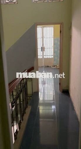 Nhà trống hẻm an ninh, 132m2 sd, 4PN, đường Lê Cảnh Tuân, gần chợ vải